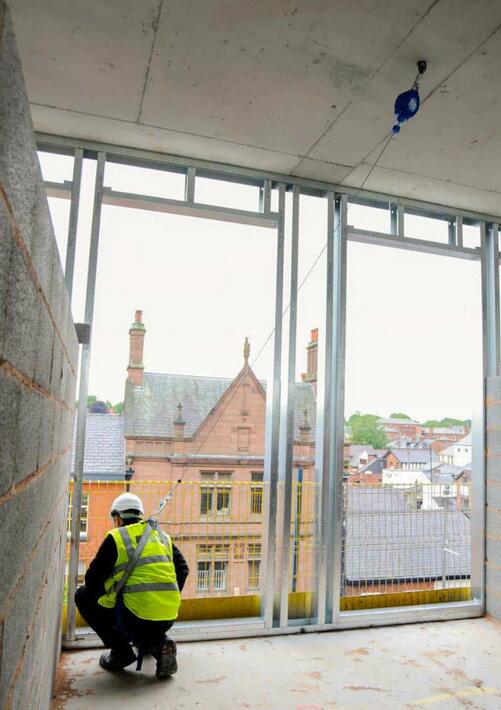 裝修作業(yè)德國伊卡防墜器的應(yīng)用